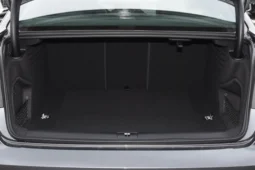 
										Audi A4L full									