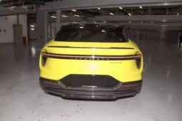 
										Lotus Eletre full									