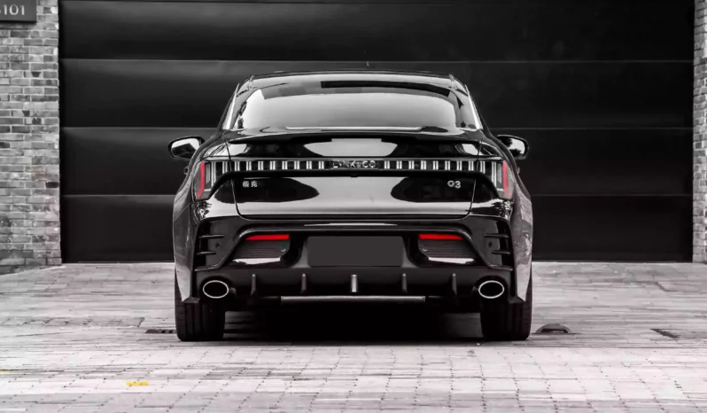 
								Lynk & Co 03 full									