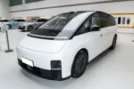 Lixiang Mega Auto Hybrid MPV – Wholesale Price From China | Chinese Cars with Modern Interior Design - Image 3