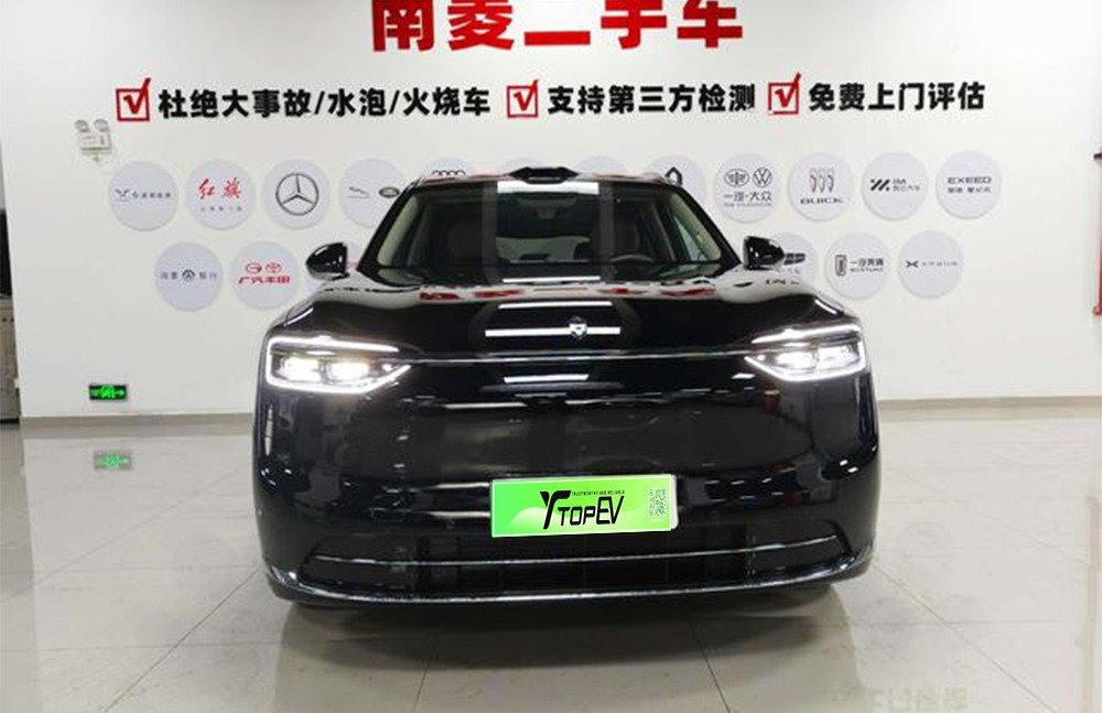 imgi_4_aito m7 2 Aito M7 2026 Model Year, Extended-Range Ultra, 5-Seater, AWD – Factory Price From China | Buy Chinese Cars Direct from Manufacturers - Image 1